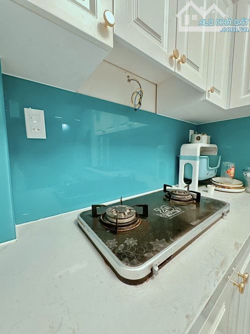 ✨ Chỉ 3,8 TỶ/ NHÀ 3 TẦNG SIÊU ĐẸP sát trung tâm QUẬN 1, FULL NỘI THẤT, DT: 22M2 (3M x 8M) - 8