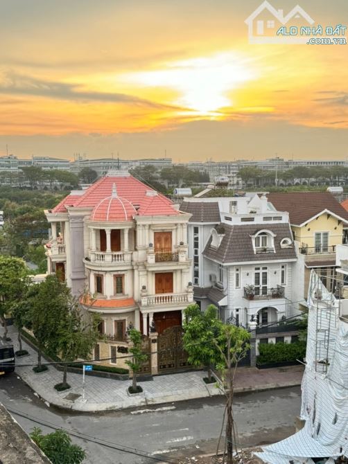 MẶT TIỀN KINH DOANH KHÁCH SẠN KHU TÊN LỬA - DOANH THU 80TRIỆU/THÁNG - 8