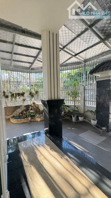 Bán biệt thự hòn xện vĩnh hòa nha trang - 8