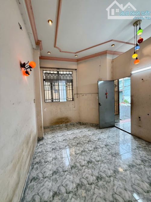 Chỉ từ 12 tỷ có ngay căn nhà hẻm xe tải ngang 6m đường xvnt quận bình thạnh - 9