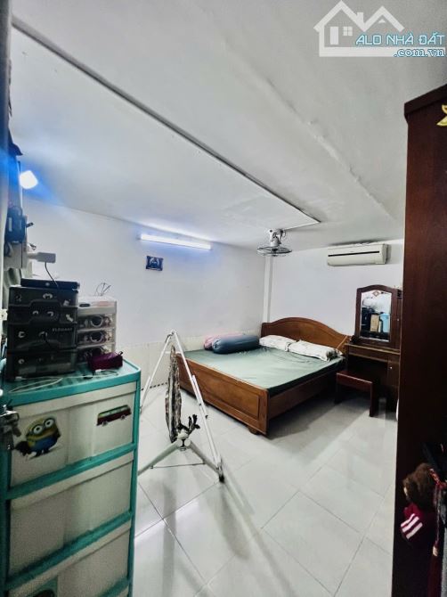BÁN NHÀ HẺM XE HƠI UNG VĂN KHIÊM, PHƯỜNG 25, QUẬN BÌNH THẠNH – DT 89M2, NGANG 5.7M – NHÀ C - 9