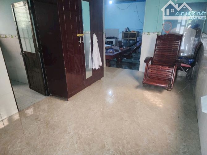 Cần bán gấp nhà để trả nợ MT đường Phan Văn Đáng- Phú Đông Nhơn Trạch sổ riêng 1,65 tỷ - 9