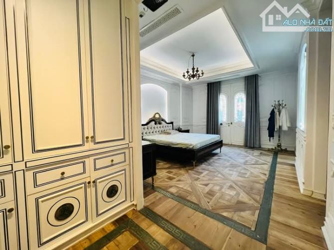 Bán biệt thự 235m2 trong khu đô thị Thành Phố Giao Lưu Phạm Văn Đồng Từ Liêm, 96 tỷ - 9