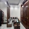 BÁN NHÀ ĐẸP ĐỨC GIANG,  LONG BIÊN,  DT 35M , 5 TẦNG , Ô TÔ ĐỖ CỬA , NHỈNH 5 TỶ