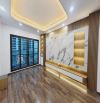 BÁN GẤP NHÀ CÀU GIẤY 50m2, 5 TẦNG MẶT TIỀN 3,6m GIÁ 15.6 TỶ