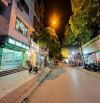 NHÀ MẶT PHỐ 2 THOÁNG 35 TỶ 70m 7 TẦNG MT 5,7m VỈA HÈ 3 Ô TÔ TRÁNH DỊCH VỌNG HẬU CẦU GIẤY