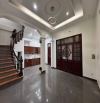 Bán nhà đường Dịch Vọng quận Cầu Giấy - Sổ 46m2 - 4 tầng- mặt tiền đẹp - giá  8.7 tỷ