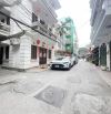Hoàng Quốc Việt ba bước ra phố phân lô ô tô qua nhà 50 chỉ hơn 13 tỷ