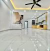 - Bán nhà đường Hồ Tùng Mậu, sát phố, nội thất xịn sò, 35m2, 7.3 tỷ.