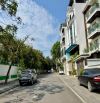 Mặt phố Thanh Am, Vỉa hè, ô tô tránh, mặt tiền khủng 7m, DT 90M