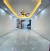 - Bán nhà đường Hồ Tùng Mậu, sát phố, nội thất xịn sò, 32m2, 8.8 tỷ.