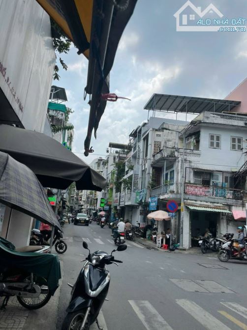 NHÀ MẶT TIỀN VƯỜN CHUỐI - QUẬN 3 – CHO THUÊ ỔN ĐỊNH 20 TRIỆU/THÁNG – CHỈ 10 TỶ