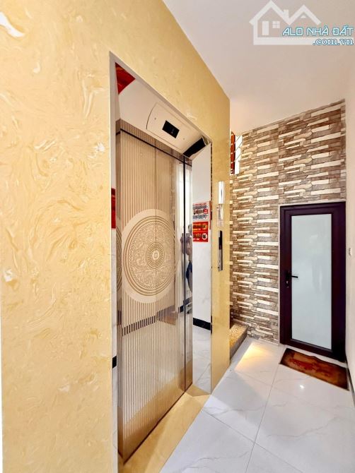 BÁN NHÀ 44M 6 TẦNG THANG MÁY - CẠNH HỒ PHƯƠNG MAI  NGÕ THÔNG NỘI THẤT ĐẸP 8 tỷ