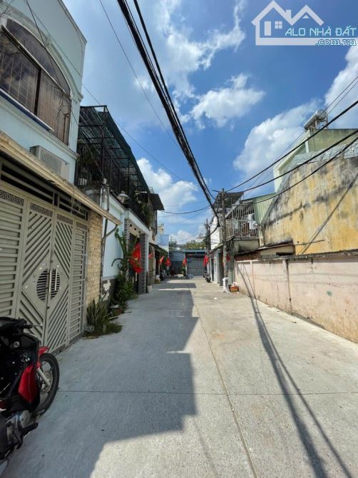 ÔI NHÀ ĐẸP RẺ ĐƯỜNG GÒ DẦU SÁT TÂN HƯƠNG 57M2 1 LẦU GIÁ : 6X TỶ