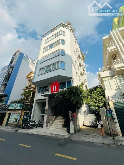 Siêu Phẩm Góc 3 Mặt Tiền Phường Tân Định Q1 - 5,2*23m Hầm 5Tầng - Giá : 37 Tỷ