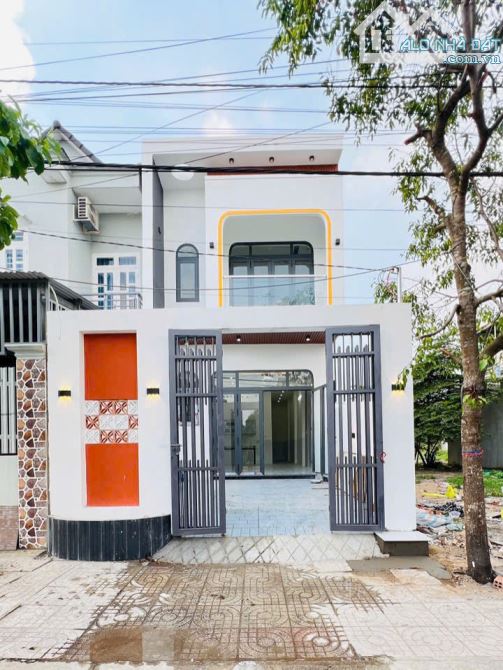 NHÀ MỘT TRỆT MỘT LẦU VỪA HOÀN THIỆN