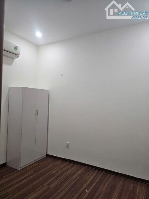 Chính chủ bán nhà đường Lê Quang Sung, sau lưng nhà mặt tiền