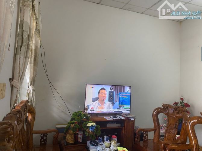 Bán nhà hẻm 175 đường số 2 ngang 6m oto vào tận nơi