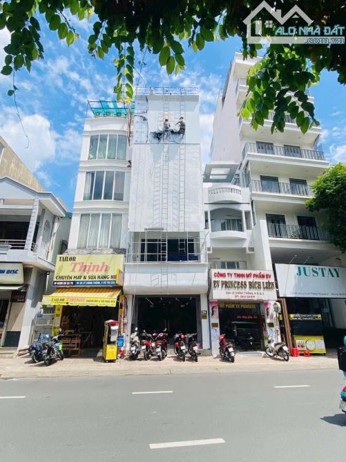 Bán nhà ngang 6m mặt tiền đường K300, nhà 4 lầu giá 23.9 tỷ
