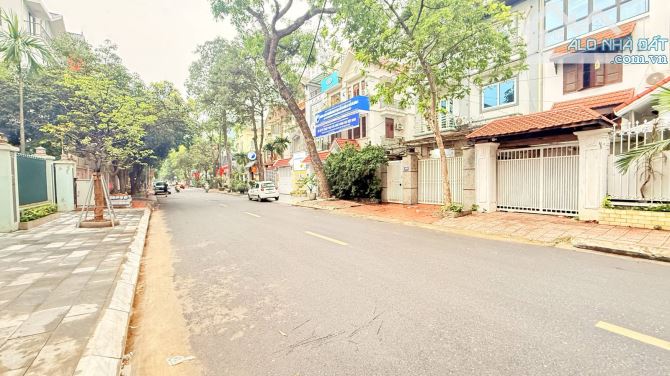 🌟 BIỆT THỰ ĐẲNG CẤP – MẶT PHỐ BÙI XUÂN PHÁI – TRUNG TÂM MỸ ĐÌNH 2 🌟