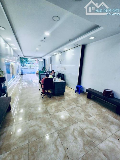 BÁN NHÀ MẶT PHỐ NGUYỄN KHANG- 90m2 X 8 TẦNG,THANG MÁY- KINH DOANH SẦM UẤT.