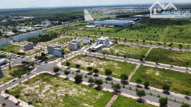 CHÍNH CHỦ KẸT TIỀN CẦN BÁN GẤP LÔ 184m2 GIÁ 2TỶ5 KHU TDC D2D LỘC AN