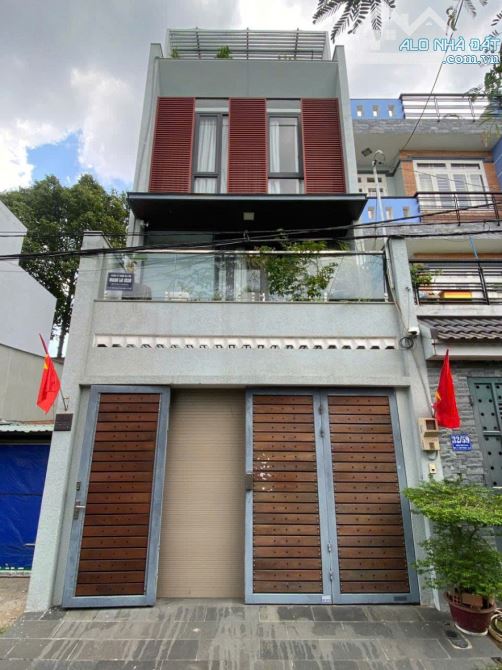 Cần bán nhà đường Trần Thị Do DT: 5x20m 1T2L ST, chỉ 9.5 tỷ TL