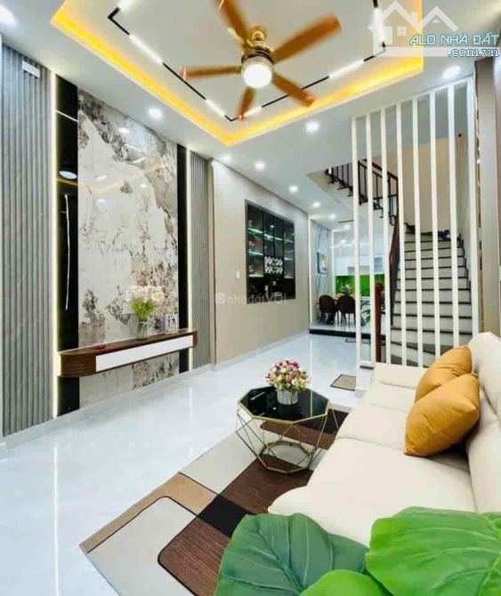 Chủ cần thanh lý gấp căn Nguyễn Gia Trí Bình Thạnh 2ty050 còn TL sẵn HD thuê 23tr