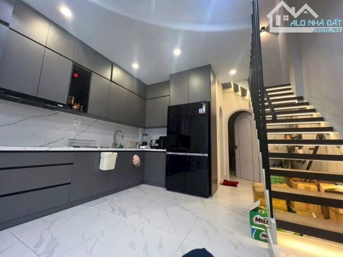 Nhà HXH Đường 379, TNP A, Q9, Mới Toanh 3PN ở ngay, 92m2, chỉ hơn 4 tỷ