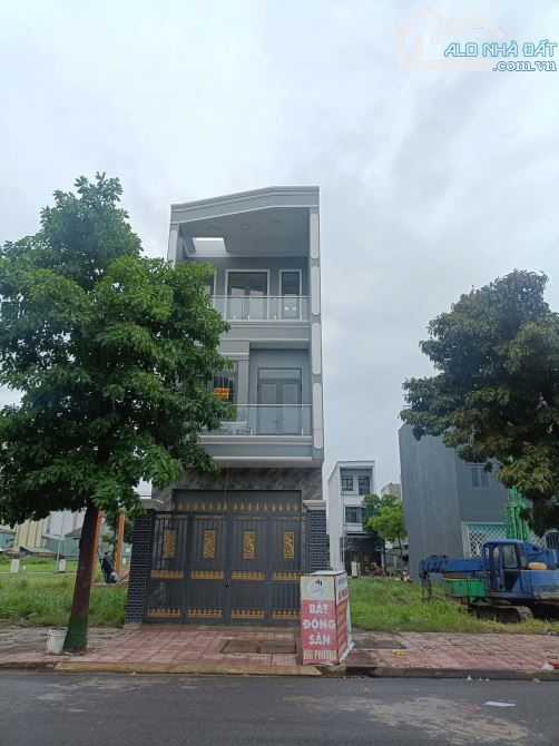 Bán Nhà 3 tầng sát bên KDC Thuận Giao - HĐ cho thuê 15tr/tháng