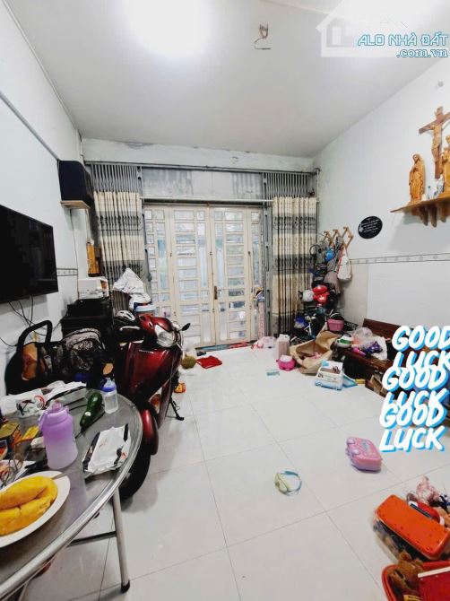 Bán Nhà Hẻm Oto Lê Văn Quới Bình Tân, 3 P.Ngủ, SHR - 4 T 550 TL