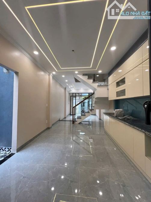 Bán nhà 3,5 tầng xây mới ngõ đường Chu Văn An - Ngô Quyền - DT 45m - Giá bán 3 tỷ 550 tr
