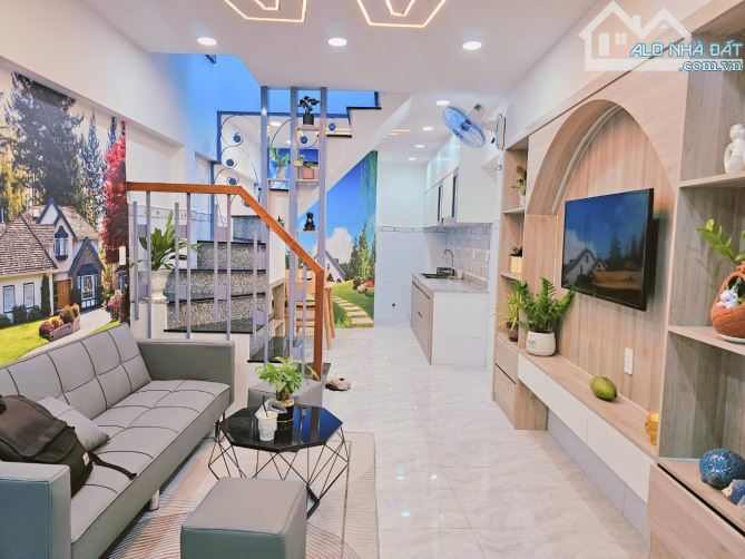 CHỈ NHỈNH 3🌹 CÓ NGAY NHÀ MỚI ĐẸP - 60M2 SD- FULL NỘI THẤT - NGAY VINCOM QUANG TRUNG