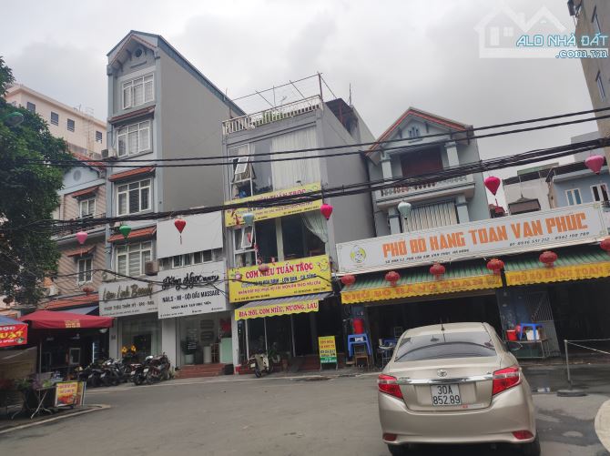 Mặt chợ Vạn Phúc, Hà Đông, 40m2, 5 tầng, lô góc, kinh doanh, giá 10.55 tỷ
