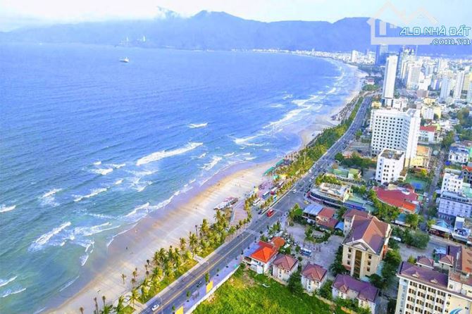 Bán khách sạn mặt tiền Võ Nguyên Giáp 350m2 ngang 15m giá 135 tỷ