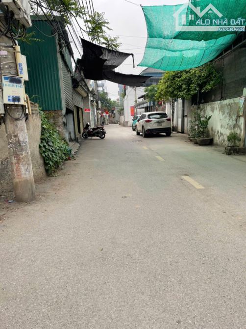 BÁN NHÀ 5 TẦNG TỔ 14 HÒA BÌNH, YÊN NGHĨA HÀ ĐÔNG, DIỆN TÍCH 40M , GIÁ CHỈ 4.3TỶ