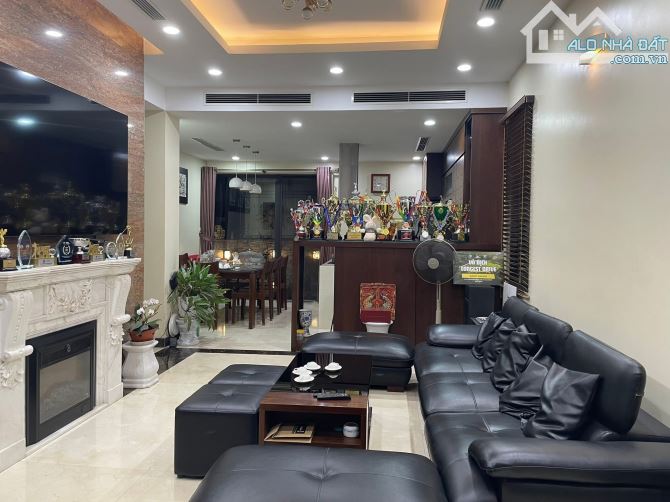 NHÀ LIỀN KỀ Vinhomes Thăng Long MẢNH ĐẤT CỰC VƯỢNG KHÍ. DT131Mx4T, GIÁ 29.5 Tỷ