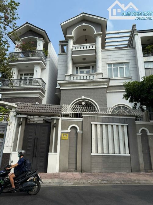 Bán nhà khu vực kinh doanh sầm uất MT Trường Sa, Phường 3, Q Bình Thạnh, DT 10 x 17m