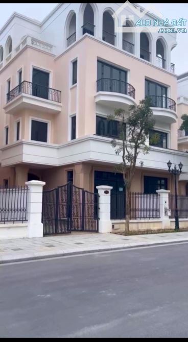 Tôi bán cắt lỗ căn Ánh Dương 62m² căn nguyên bản 7.5 tỷ tại Vinhomes Ocean Park 3