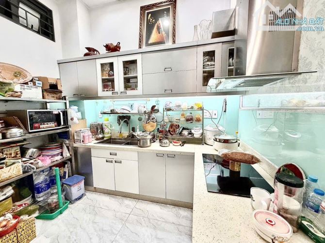 Cần bán nhà khu Phan Xích Long P7 Phú Nhuận 4 tầng BTCT 37m2 nhỉnh 6 tỷ