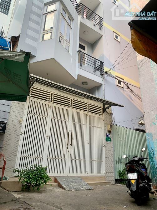 Nhà Dòng tiền 32tr/tháng, trung tâm Trung Mỹ Tây, Q12,dtsd: 216m2, giá 7,6 Tỷ TL