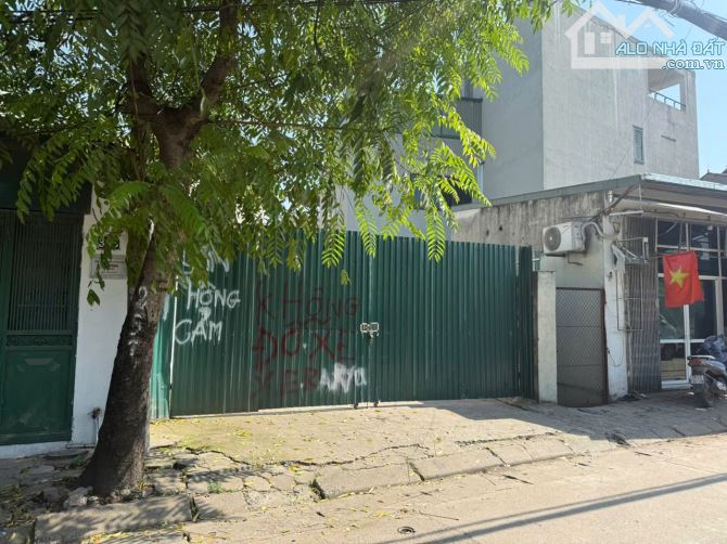 Cần bán đất mặt đường An Dương Phương-Phường Phú Thượng-Tây Hồ-Hà Nội 190m2,view sông