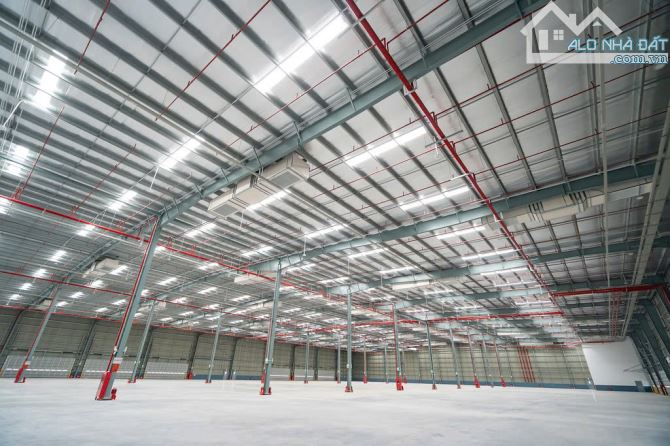 kho cho thuê lẻ linh xuân tại thủ đức lẻ từng kho xưởng 2850m2, 3540m2, thuê hết hoặc lẻ