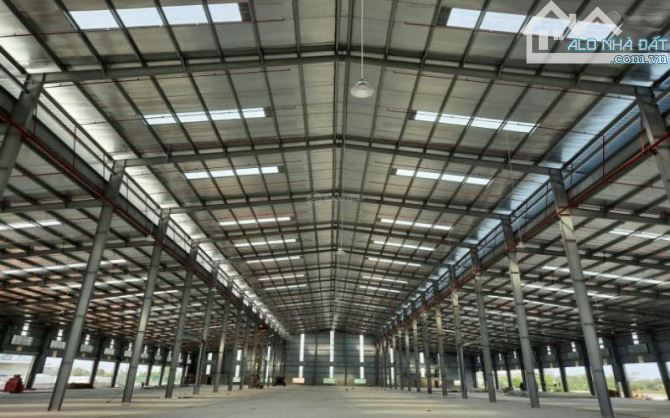 cho thuê nhà kho xưởng 13.600m2 trong KCX Linh Trung, tổng 6.000m2, kho xưởng 3600m2