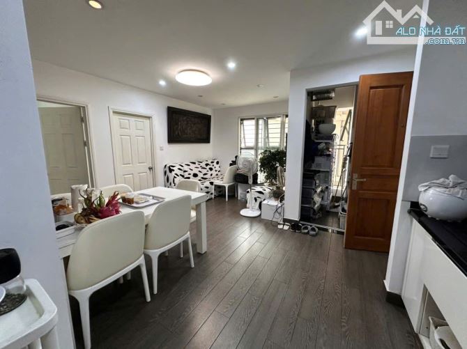 Bán căn hộ CT7H, J, K Dương Nội rộng 55m, 2PN, 2WC, nhà đẹp ở ngay, bán nhanh 3 tỷ