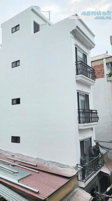 Bán Nhà Hà Trì 5 Tầng, Mặt Tiền 4,5m Nhà Xây Mới Thiết Kế Đẹp Ở Luôn Giá 6,8 Tỷ