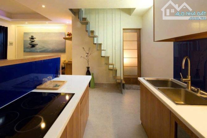 Bán nhà đường xe hơi Nơ Trang Long, Bình Thạnh st 6.5x8m, 2 tầng giá 8.1 tỷ