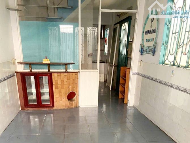 Bán nhà 2 lầu hẻm xe hơi Nguyễn Văn Luông, Quận 6 – Giá chỉ 4.78 tỷ