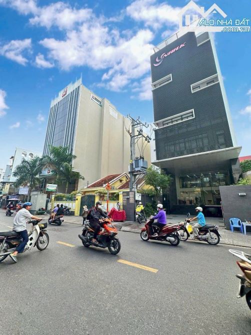 MẶT TIỀN ĐỐI DIỆN NHÀ GA T3 ĐƯỜNG HOÀNG HOA THÁM- 5x22m- GIÁ CHỈ 185TR/M2- 20,7 TỶ