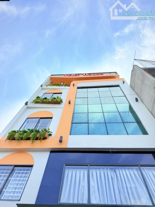 Bán CHDV phường 15 quận Tân Bình, diện tích 7x22m thu nhập 90 triệu 1 tháng nhỉnh 18 tỷ